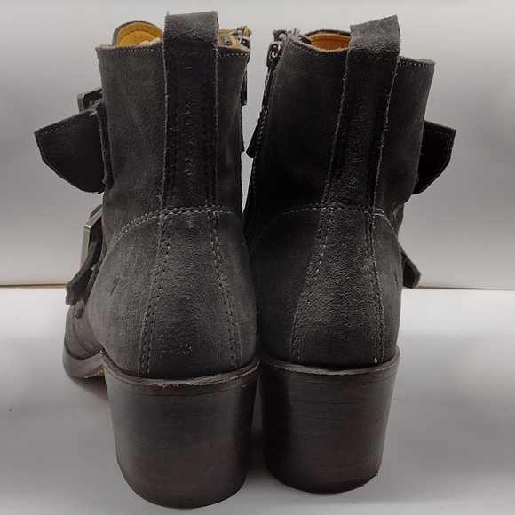 Frye Sabrina Double Buckle Grey Leather Boots l Side Zipper l Size 9 M l - Picture 7 of 11